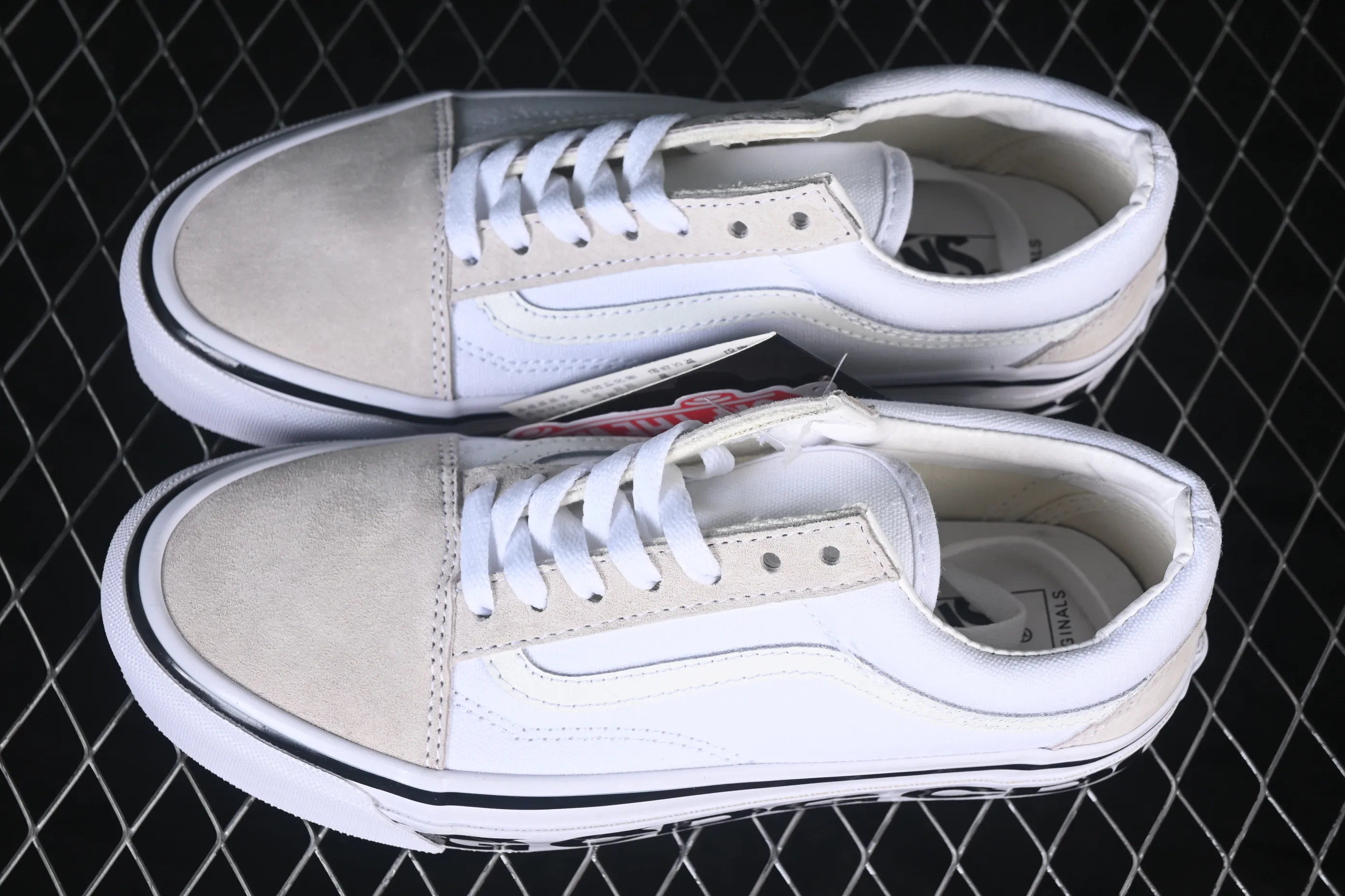 All categories Vans Vans series Vans Low Vans low top Vans Old Skool Vans low-top casual skateboard shoes VN0A4P3XQLZ